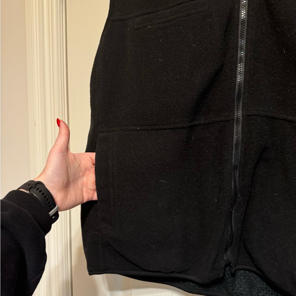 Fleece Vest - Picture 2 of 4